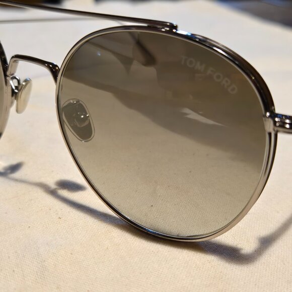 Tom Ford DECLAN TF826-F Silver Gradiant Authentic Sunglasses - Picture 11 of 16